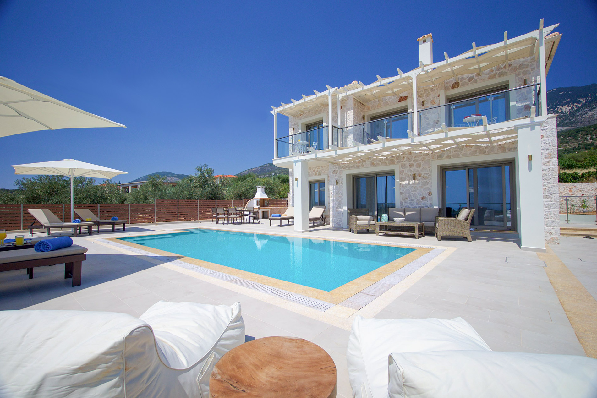 Kefalonia Villas - Villa Ion Trapezaki Kefalonia - Kefalonia Luxury Villas in Trapezaki